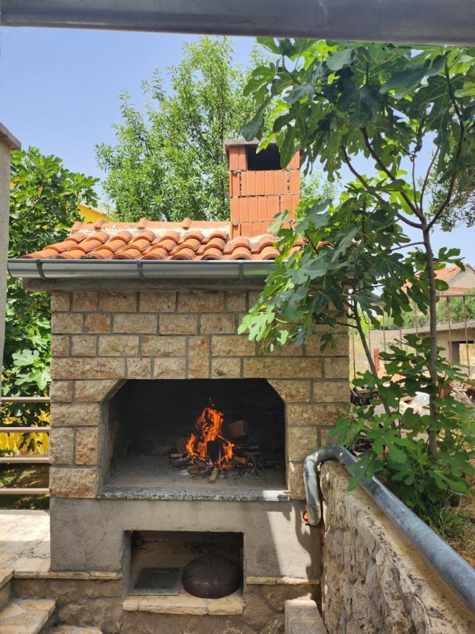 Apartment Big Blue Maslenica Exterior photo